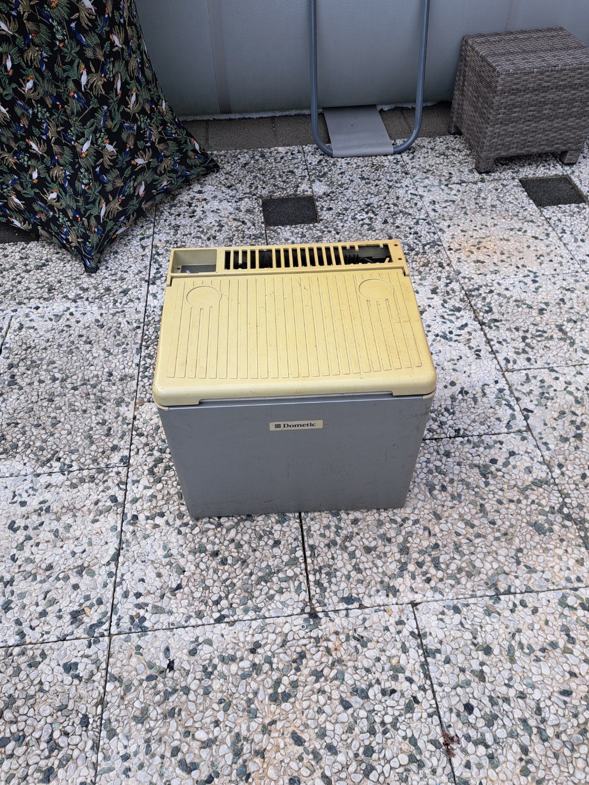 Dometic RC1600EE Koelbox - 33L Absorptie Koeltechniek, Ophalen, Gebruikt, Koelbox, Elektrisch