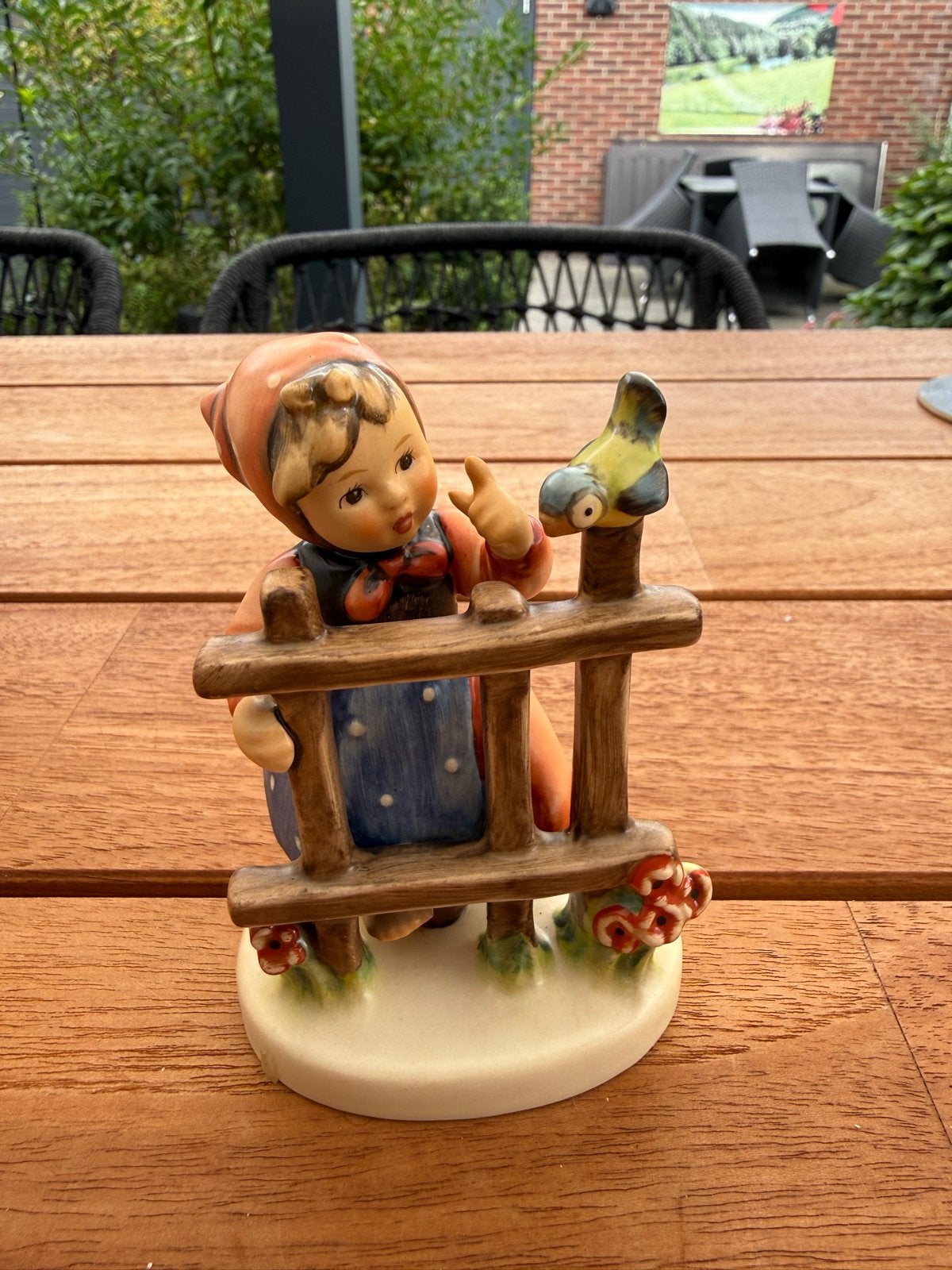 Goebel Hummel beeldje 'Little Tooter' 1990, Verzamelen, Ophalen of Verzenden, Zo goed als nieuw, Hummel