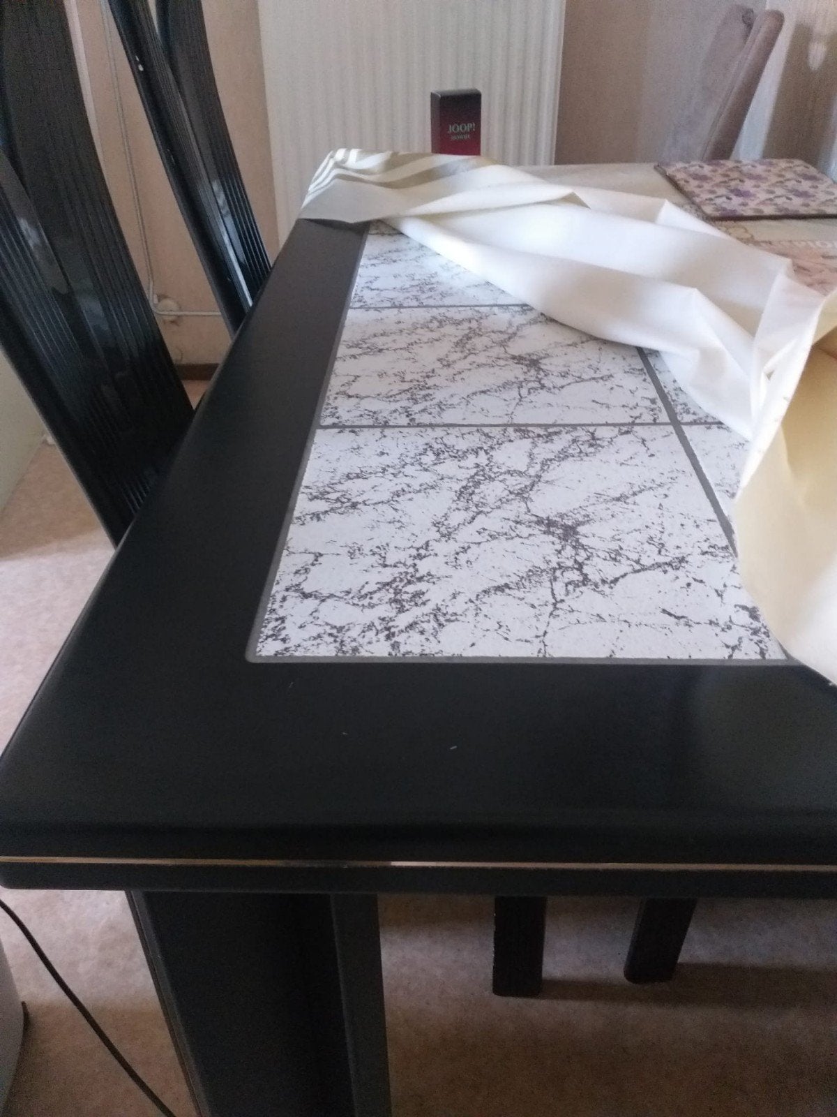 Eettafel 150x90 cm - Zwart met marmerlook blad, Ophalen, Overige materialen, Gebruikt, 50 tot 100 cm