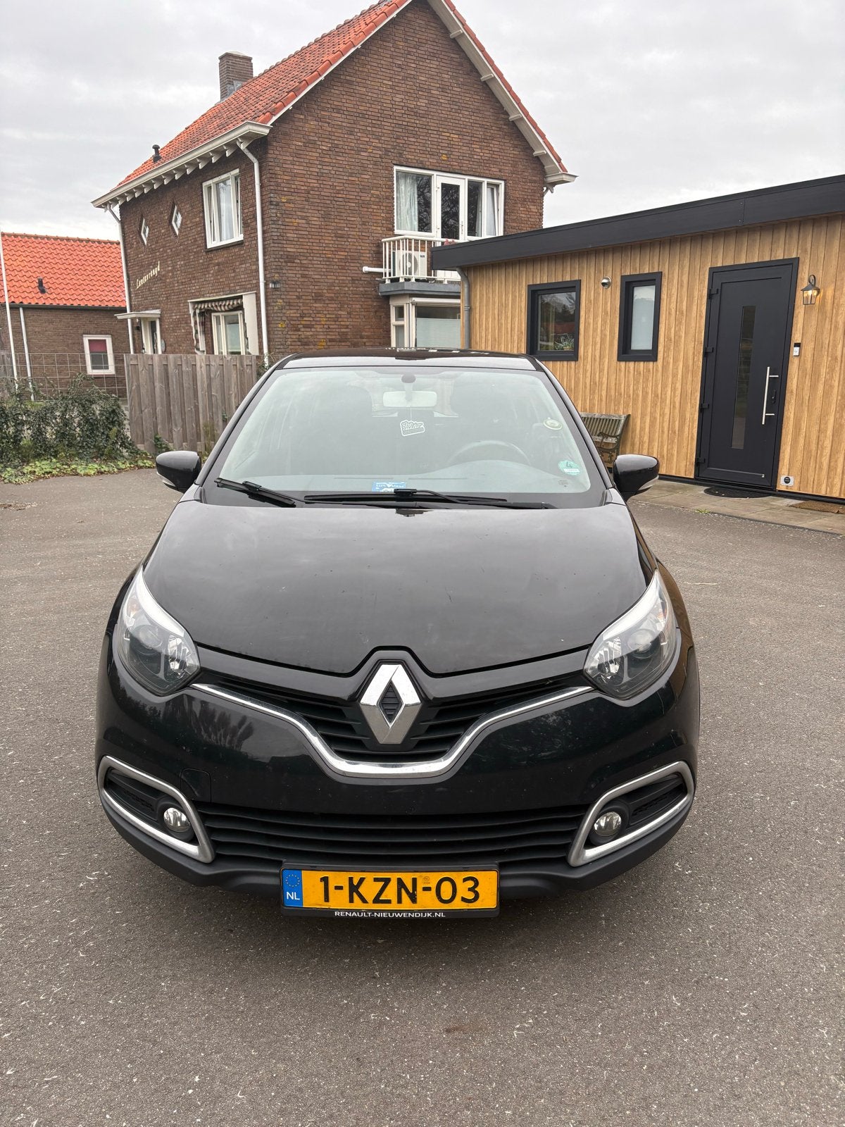 Renault Captur 0.9 TCE 90 2013 Zwart, Auto's, Renault, Voorwielaandrijving, 898 cc, Stof, Zwart