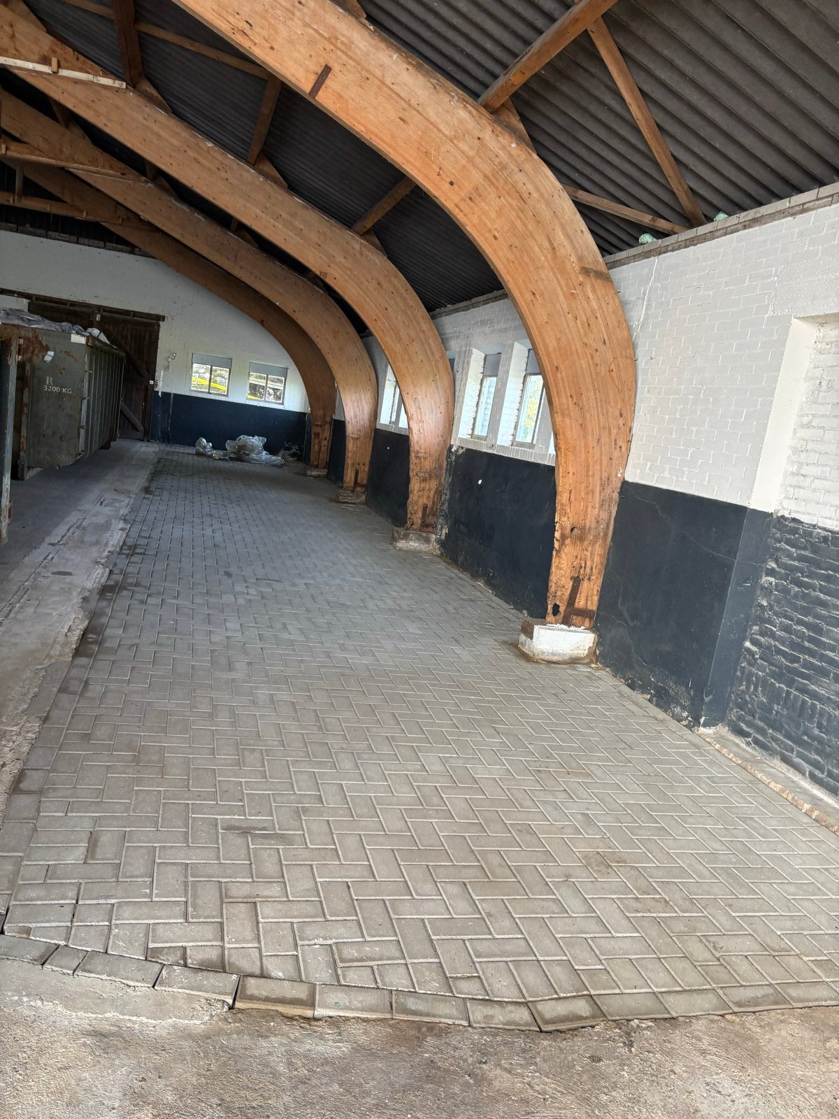 Gelamineerde houten spanten voor constructie, Ophalen