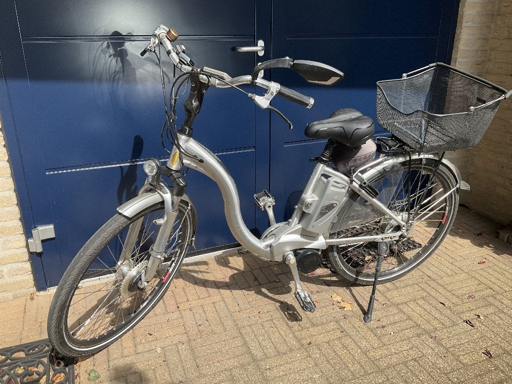 Nette Flyer E-Bike, Gebruikt, Minder dan 47 cm, 50 km per accu of meer, Ophalen
