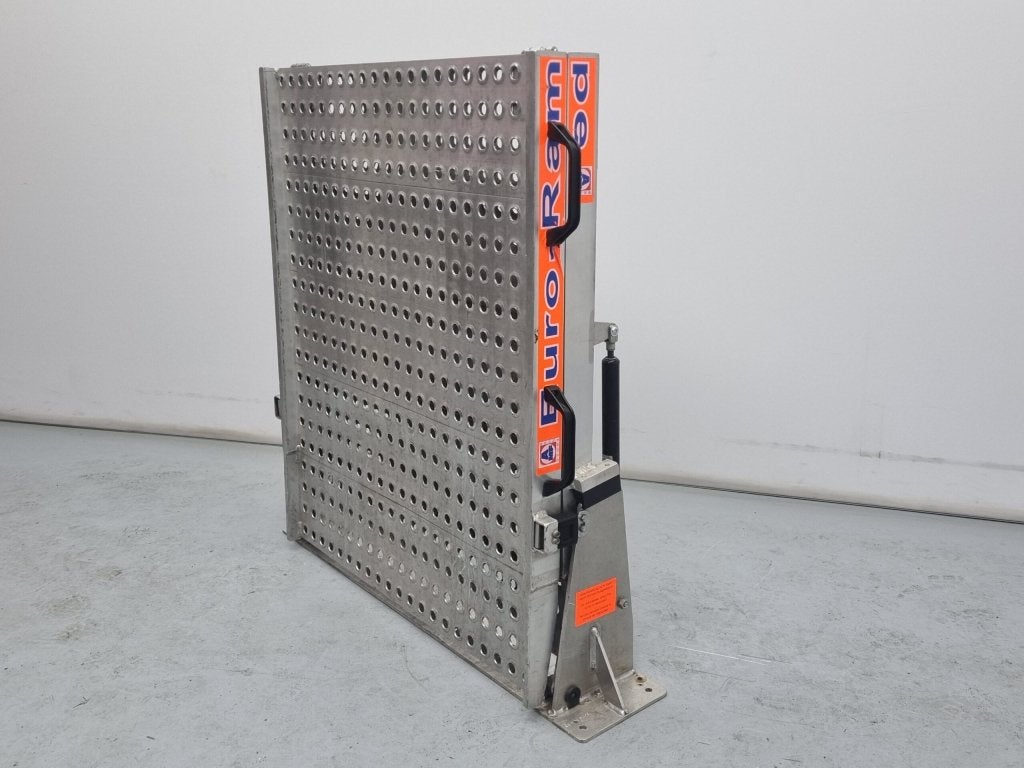 AMF Vaste oprijplaat | rijvlak 195 cm x 80 cm | Gebruikt, Niet ingevuld, Niet ingevuld, Niet ingevuld