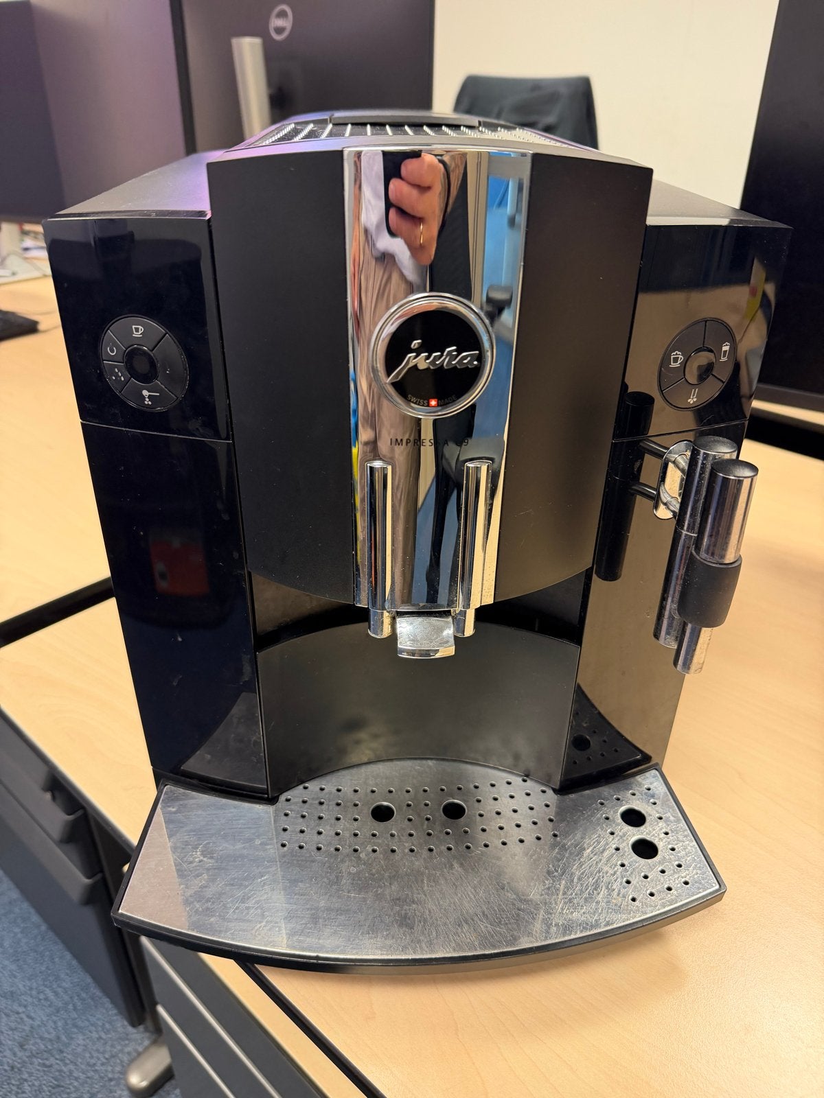 Jura Koffiemachine Volautomatisch Bonenapparaat Impressa C9, Gebruikt, Koffiemachine, Koffiebonen, Ophalen