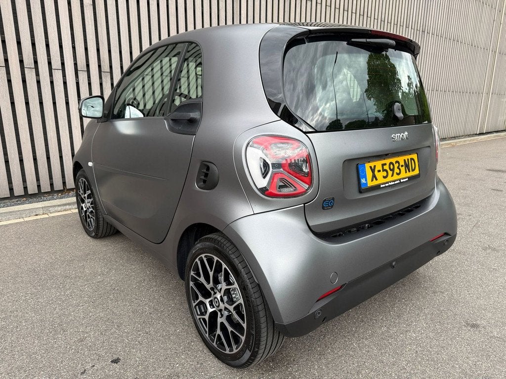 Smart Fortwo EQ Comfort PLUS /Leer /Pano /JBL /Camera /Led, Auto's, Smart, Automaat, Achterwielaandrijving, 132 km, 293 min