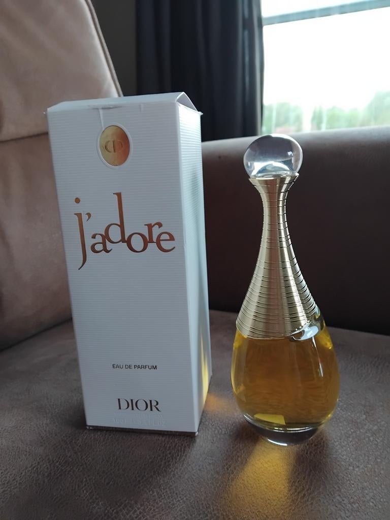 Dior J'adore Eau de Parfum 100 ml (licht gebruikt), Ophalen of Verzenden, Gebruikt