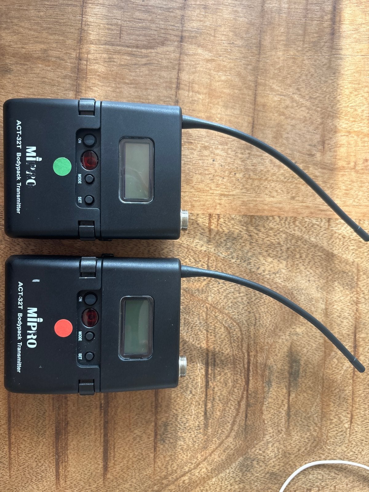 Mipro ACT-32T Bodypack 2x moet weg, Muziek en Instrumenten, Ophalen of Verzenden, Zo goed als nieuw, Zangmicrofoon, Draadloos