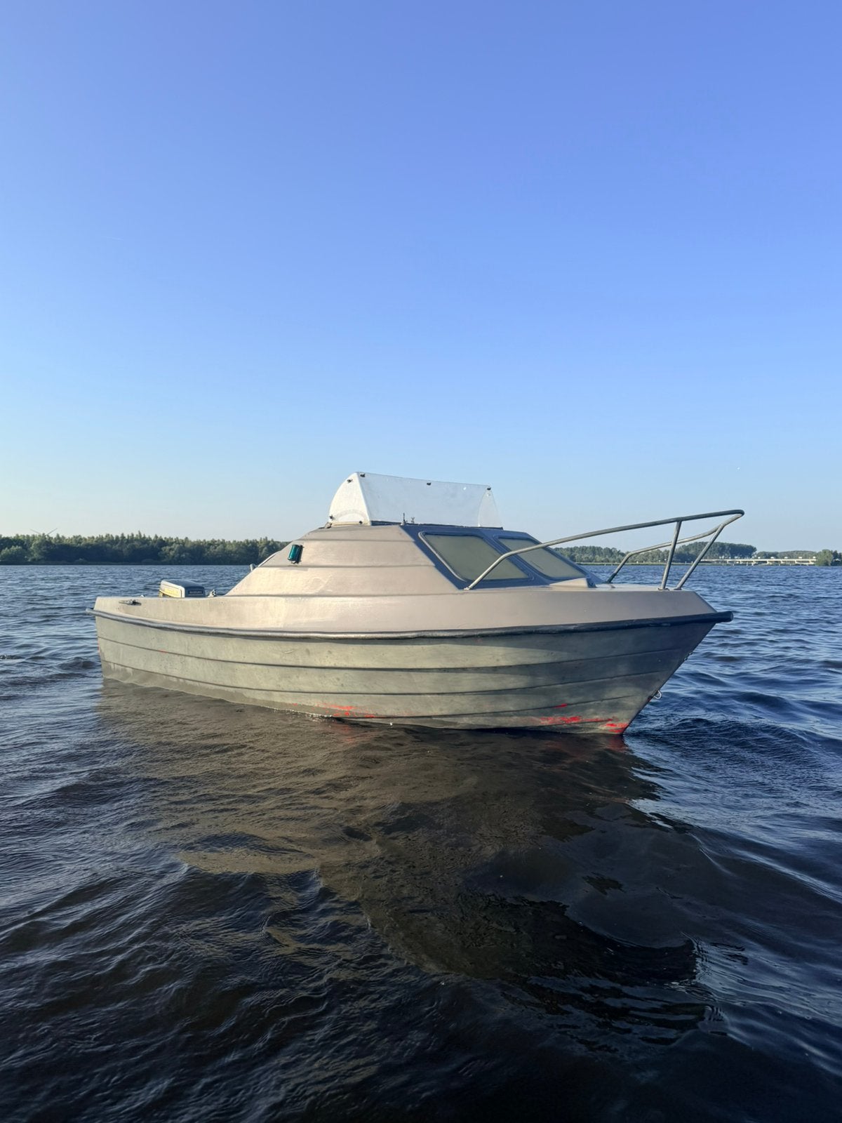 Leuke kajuitboot met Suzuki 6pk motor en trailer, Ophalen, Overige merken, Gebruikt, Kajuitboot