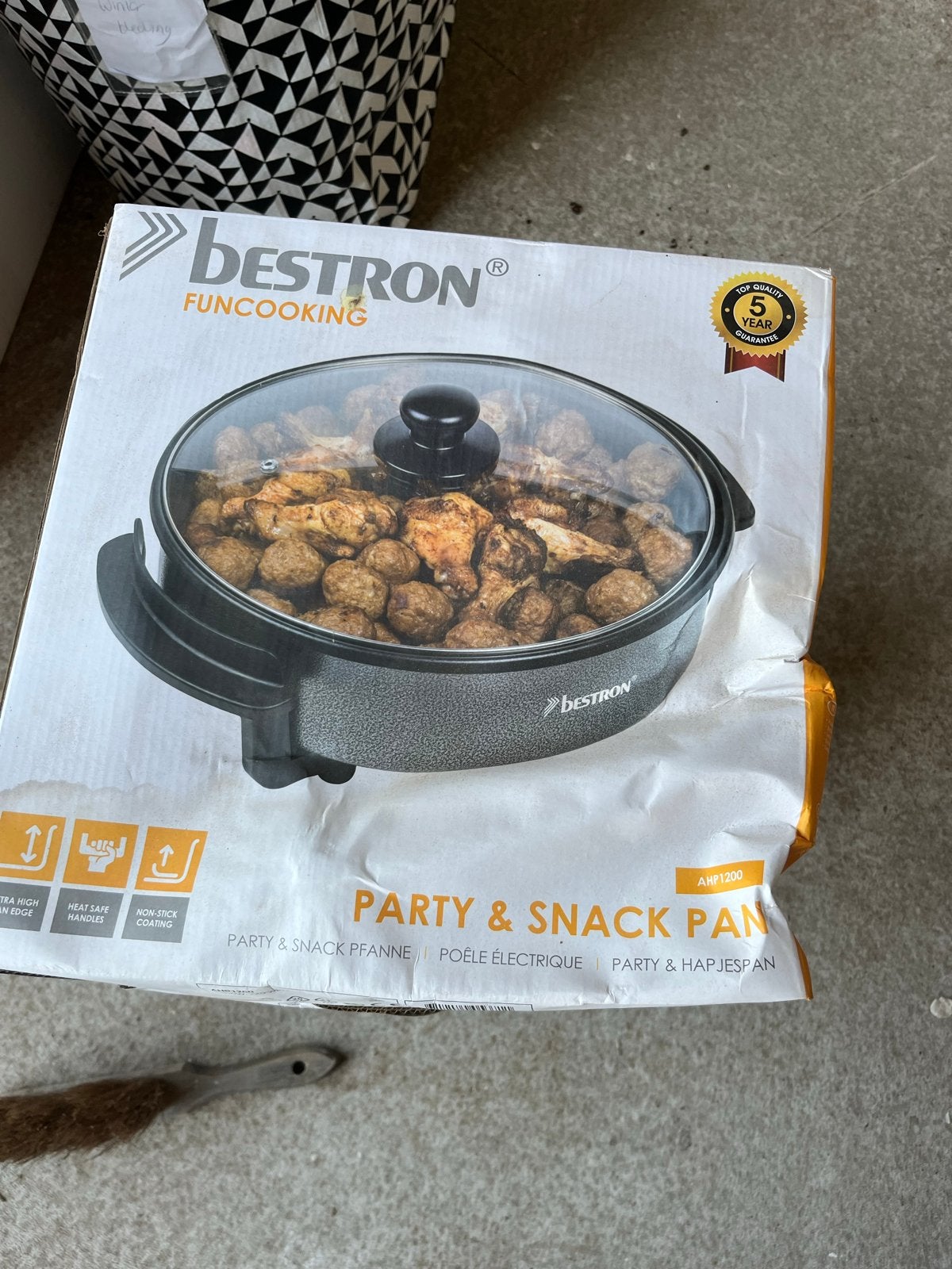 Bestron FunCooking Party & Snack Pan AHP1200, Ophalen, Nieuw