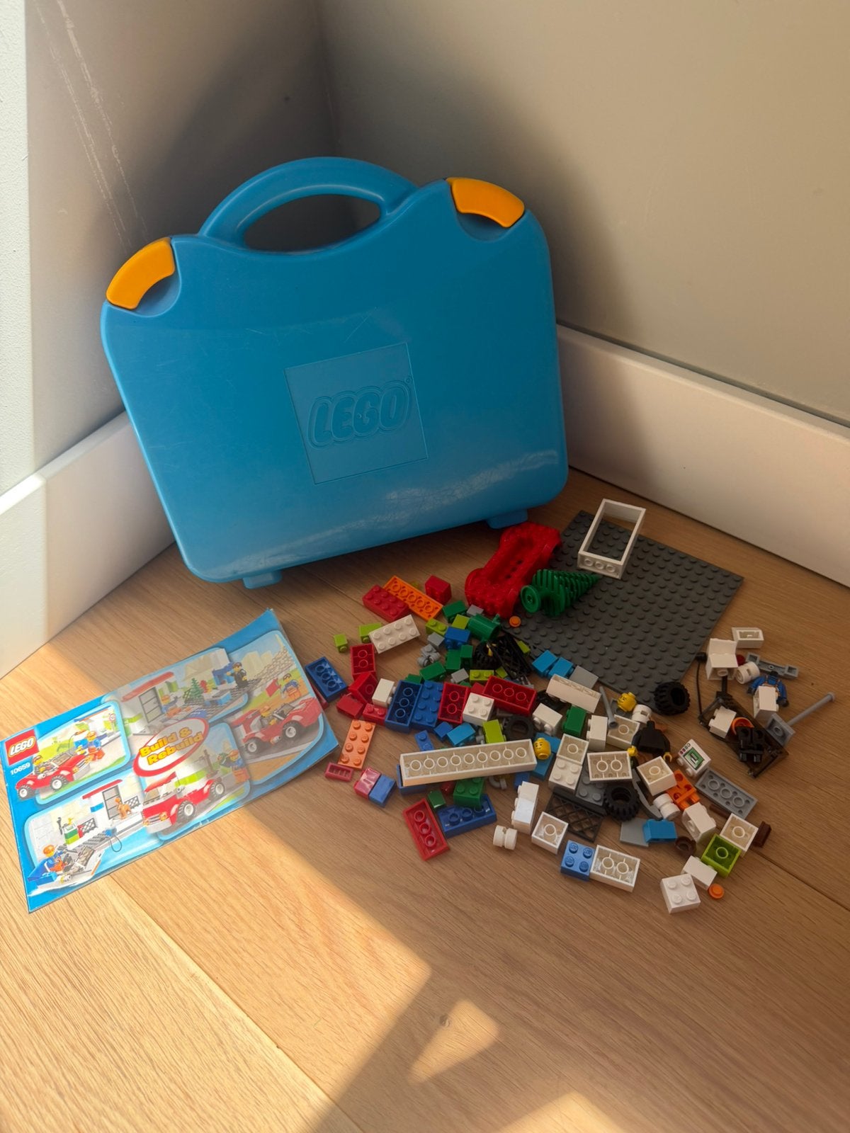 Blauwe Lego opbergbox/doos met de orginele set 10659, Inclusief accessoires, Lego, Ophalen of Verzenden, Zo goed als nieuw