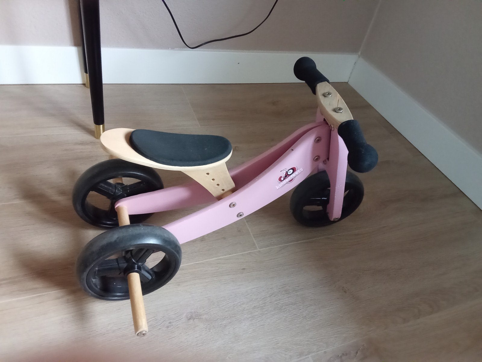 Kinderfeets loopfiets roze, Ophalen, Zo goed als nieuw, Loopfiets