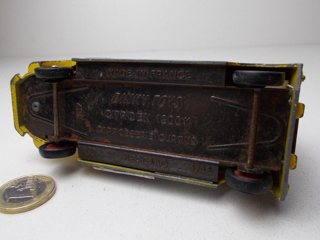1964 Dinky Toys 587 CITROEN 1200K CARROSSERIE PHILIPS!, Ophalen of Verzenden, Gebruikt, Bus of Vrachtwagen, Dinky Toys