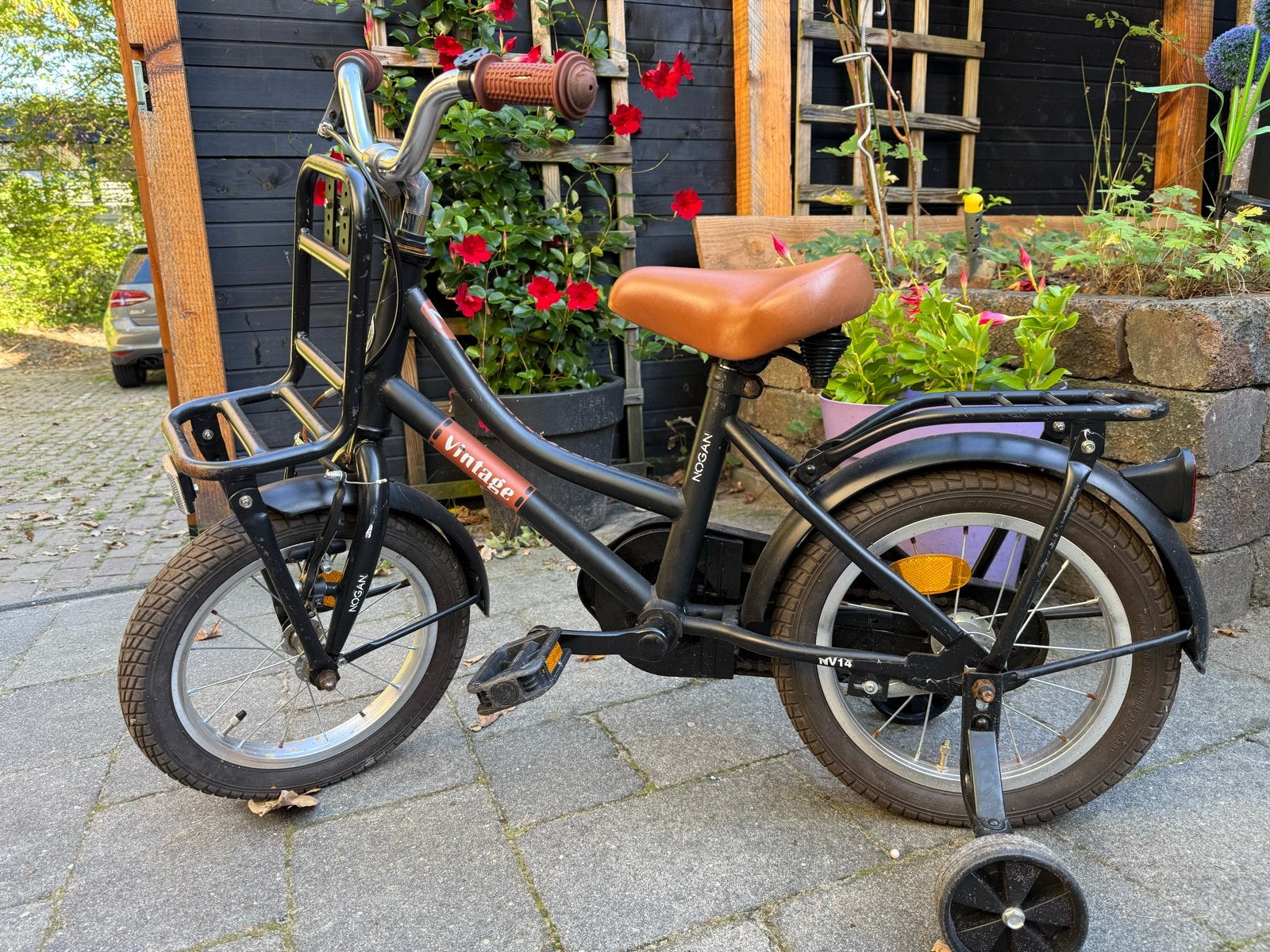 Nogan Vintage Kinderfietsje met Zijwielen - Zwart, Ophalen, Terugtraprem, Zijwieltjes, Gebruikt