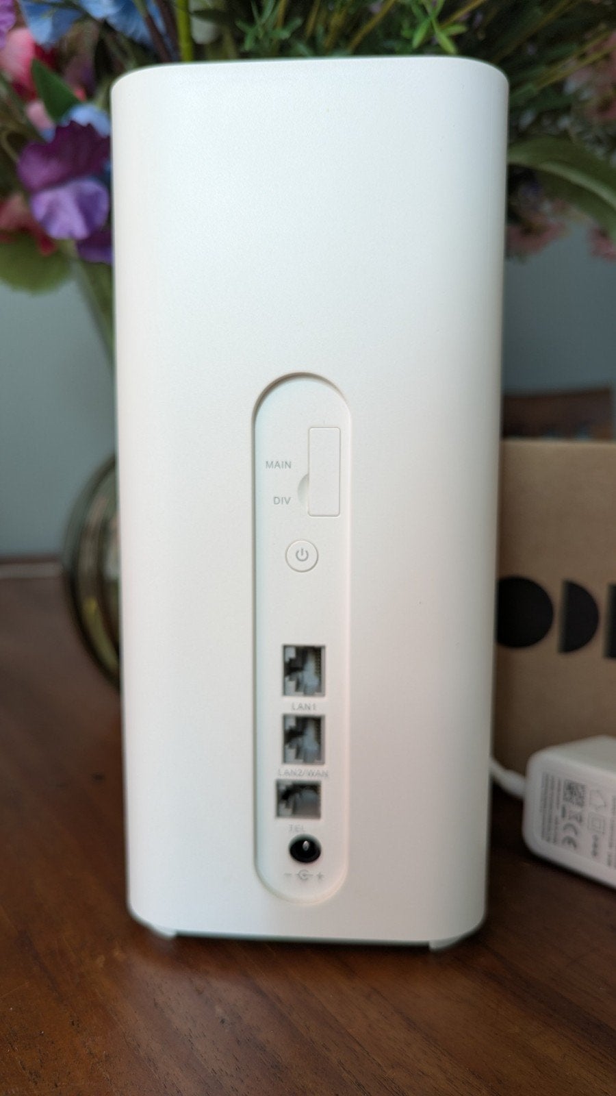 Huawei 4G Mobiele WiFi Router (Odido) - MIFI, Ophalen of Verzenden, Zo goed als nieuw, Router met modem, Huawei