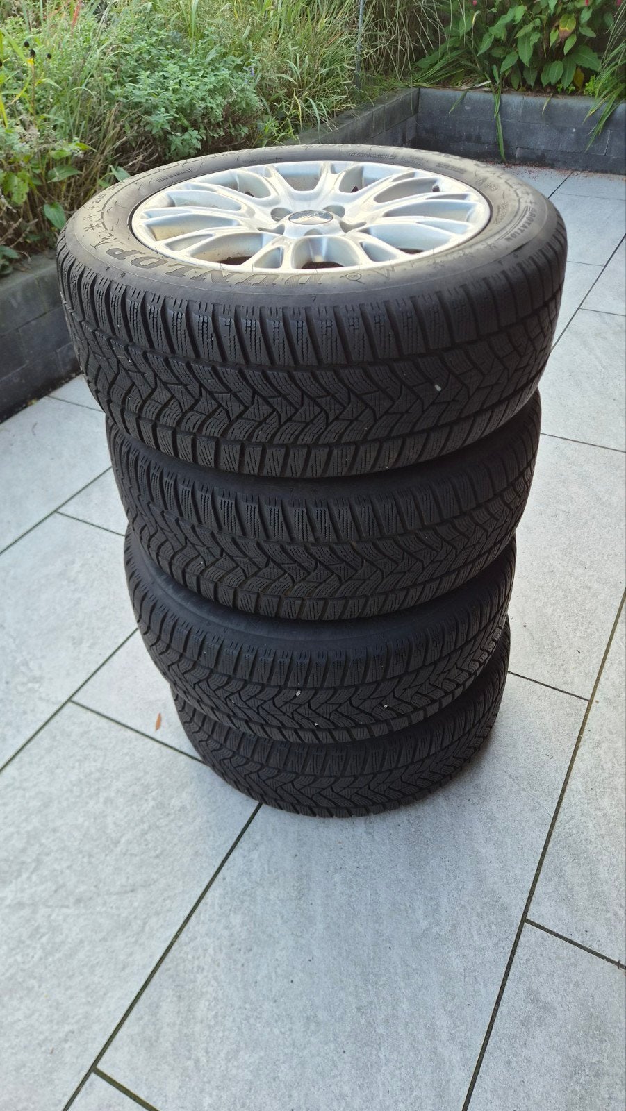 Originele Ford Focus / Mondeo velgen Dunlop Winterbanden, Auto-onderdelen, Ophalen, 16 inch, Banden en Velgen, Winterbanden