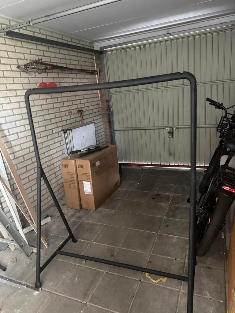 Kledingrek Ikea Turbo, Ophalen, Zo goed als nieuw