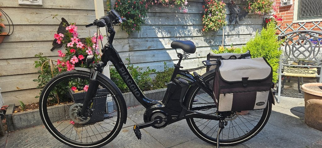 z.g.a.n.  Piaggio  WI - Bike, Zo goed als nieuw, 50 km per accu of meer, 55 tot 59 cm, Ophalen