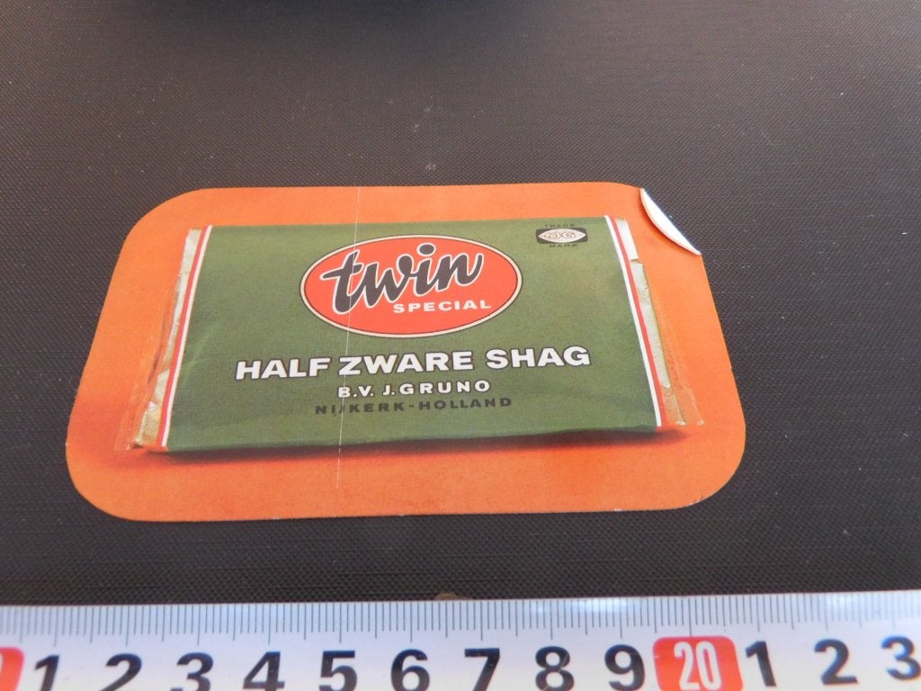 sticker TWIN special Half Zware Shag b.v. J. Gruno Nijkerk, Ophalen, Zo goed als nieuw