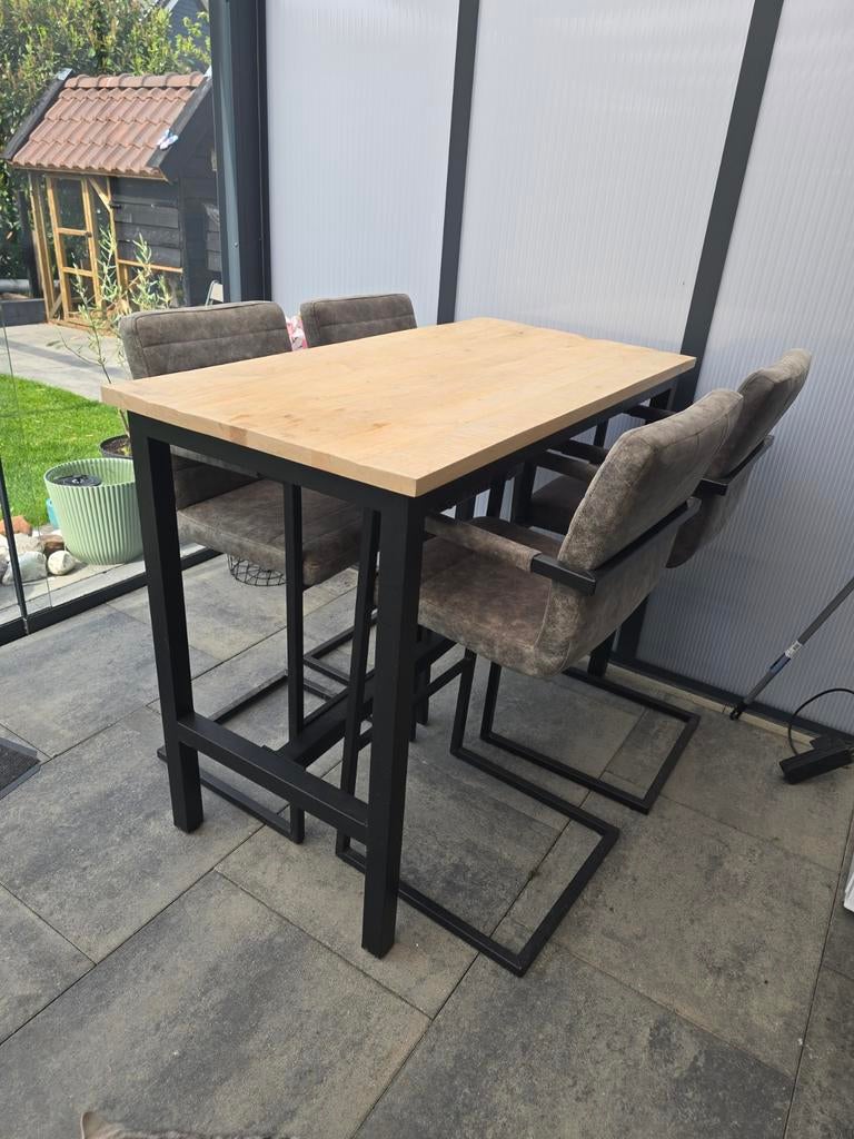 Stijlvolle bartafel met 4 barkrukken - Hout & Metaal, Huis en Inrichting, Tafels | Statafels, Ophalen of Verzenden, Zo goed als nieuw
