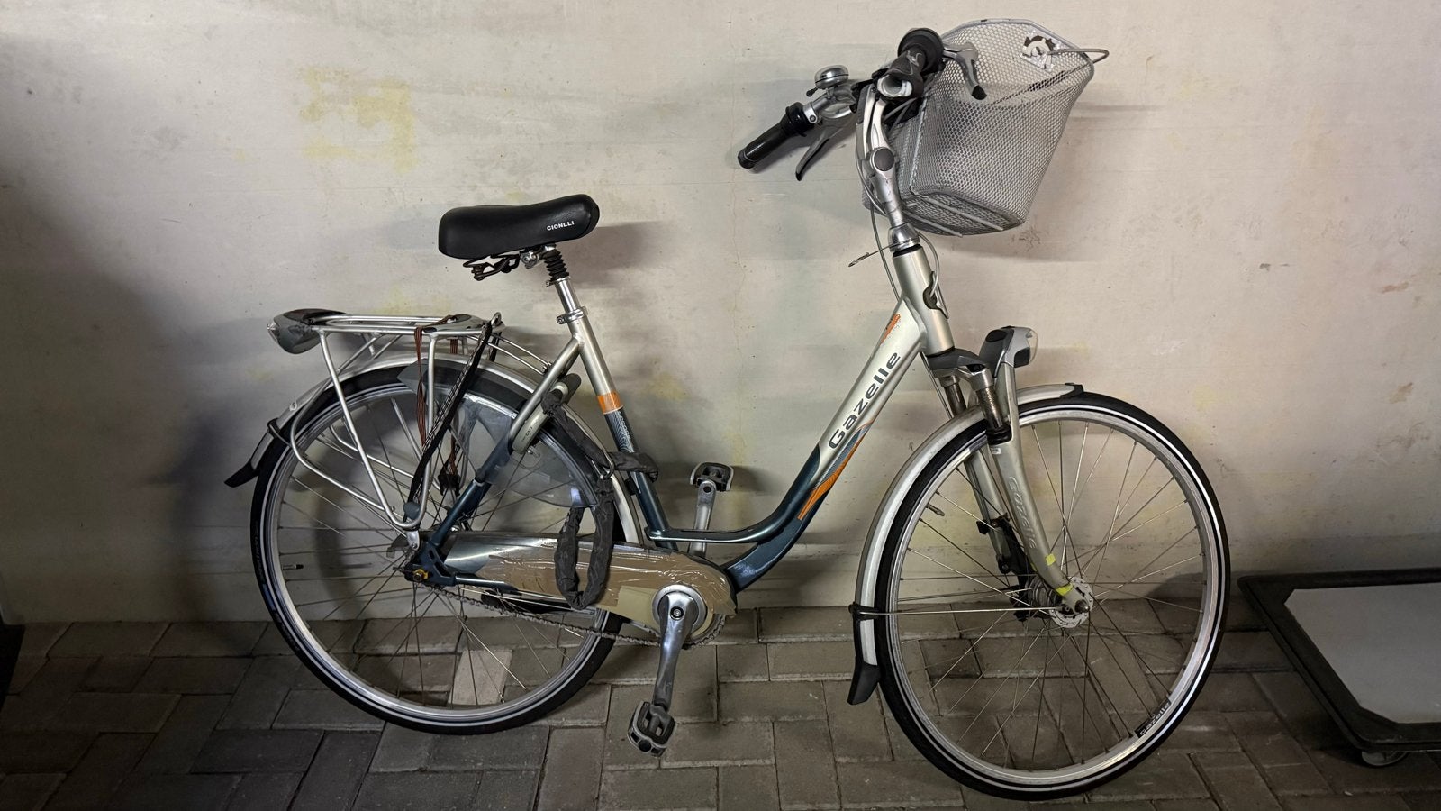 Gazelle Orange C7 Plus Damesfiets - Opknapper, Ophalen, Velgrem, Versnellingen, Gazelle