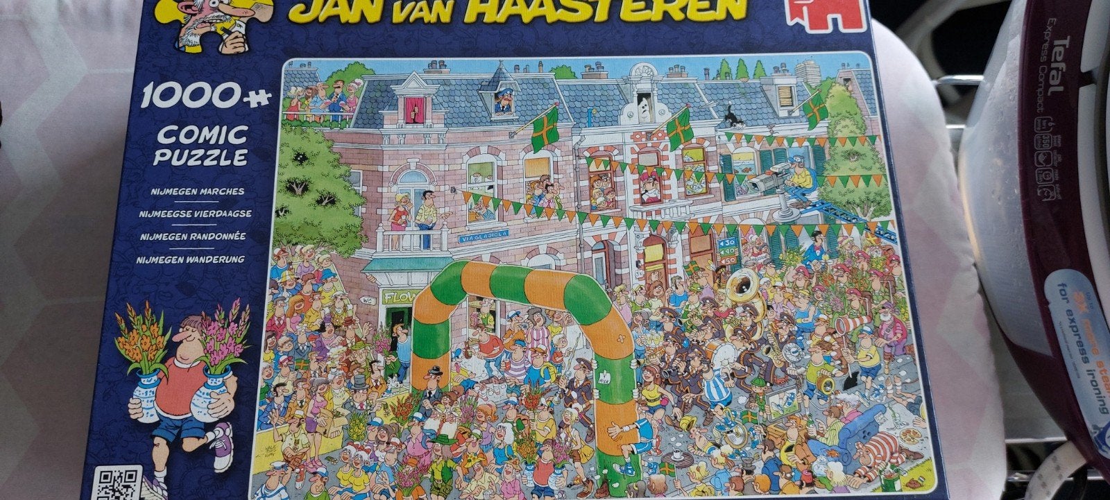 nijmeegse vierdaagse puzzel de originele jan van haasteren, Ophalen of Verzenden, 500 t/m 1500 stukjes
