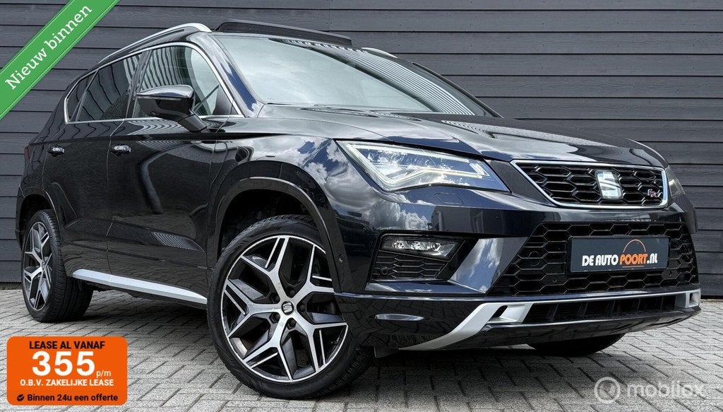 Seat Ateca 1.5 TSI FR Intense DSG Pano.dak/Trekhaak/Viritual, 4 cilinders, Ateca, Zwart, Leder