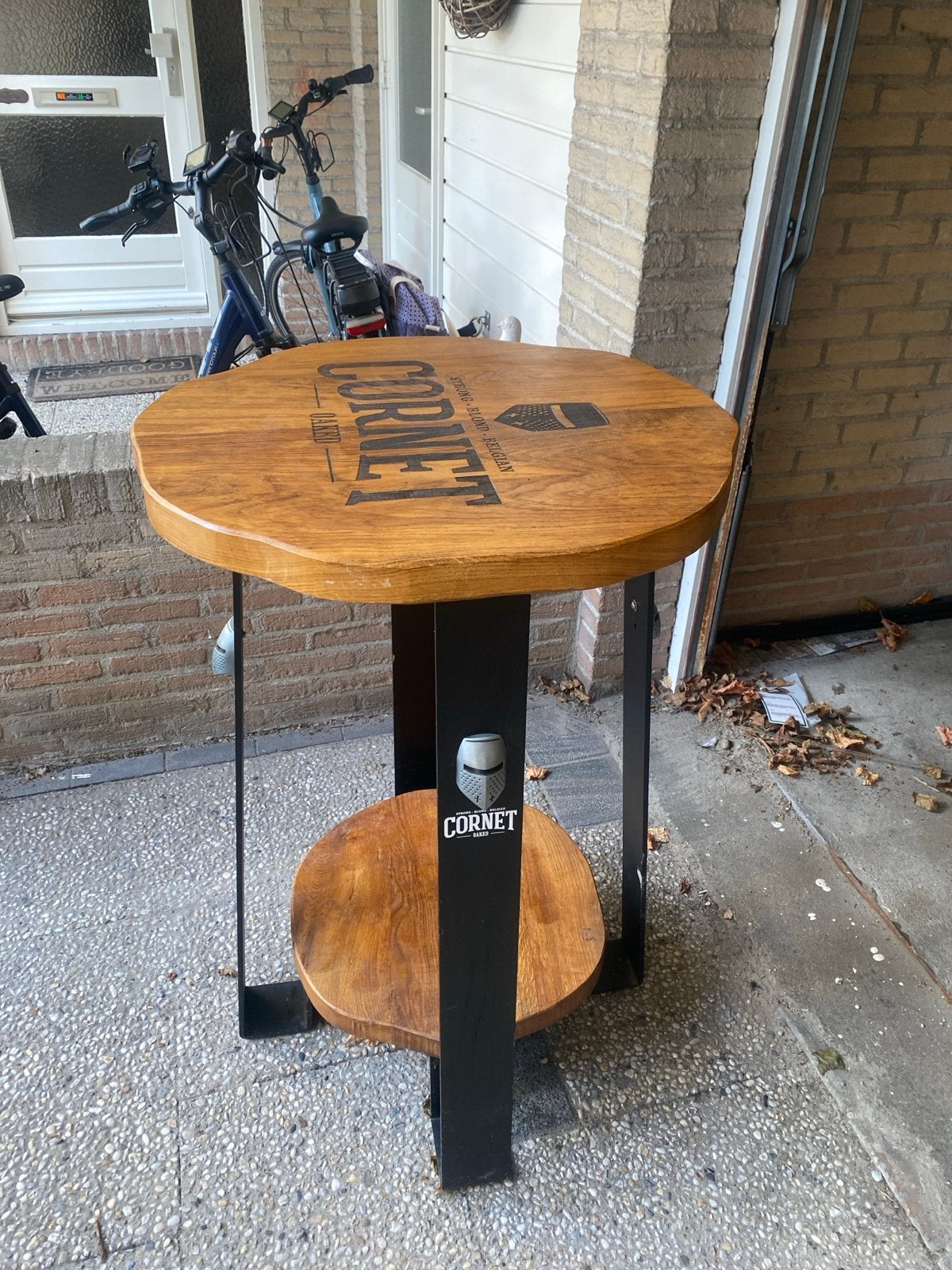 Cornet Oaked Biertafel - Houten Bartafel, Ophalen, Gebruikt