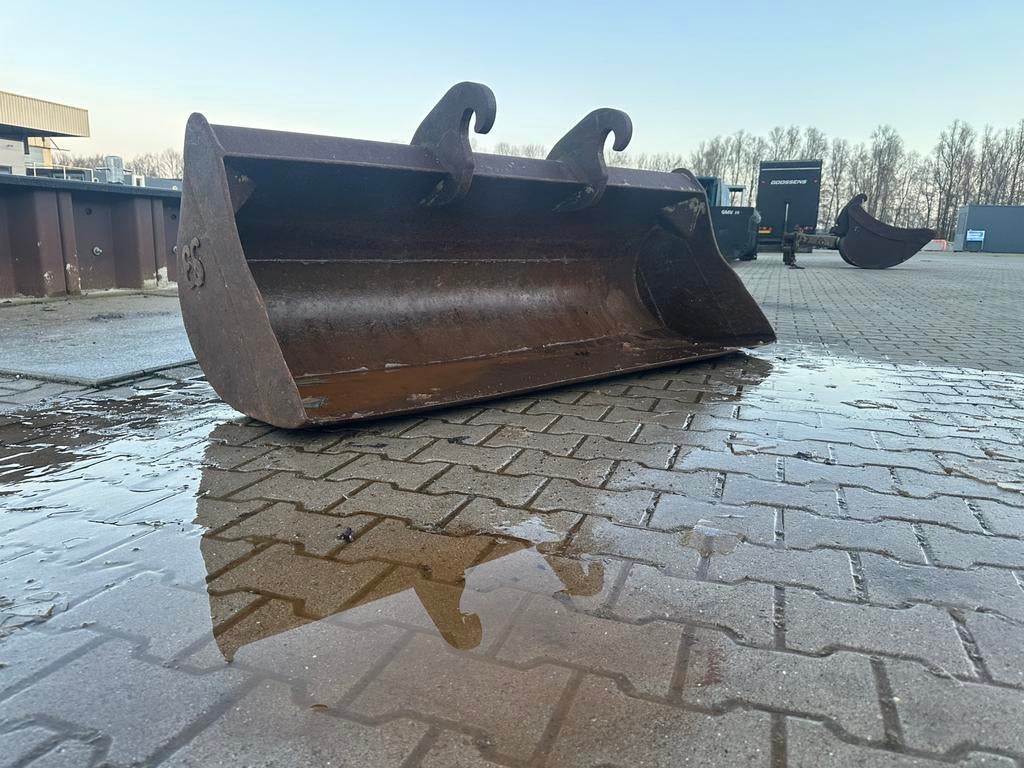 Cw30 brede bak 2.00m breed / graafbak, Ophalen of Verzenden