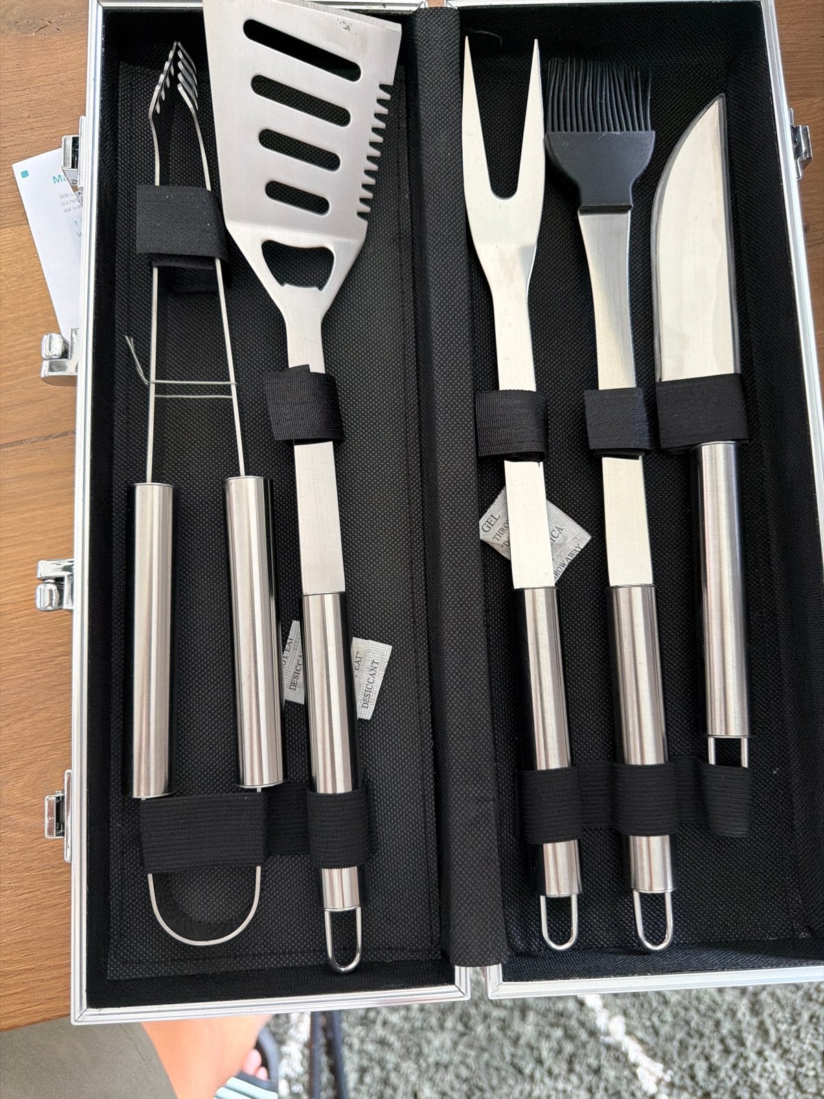 Barbecue Gereedschap Set in Luxe Koffer, Ophalen, Zo goed als nieuw