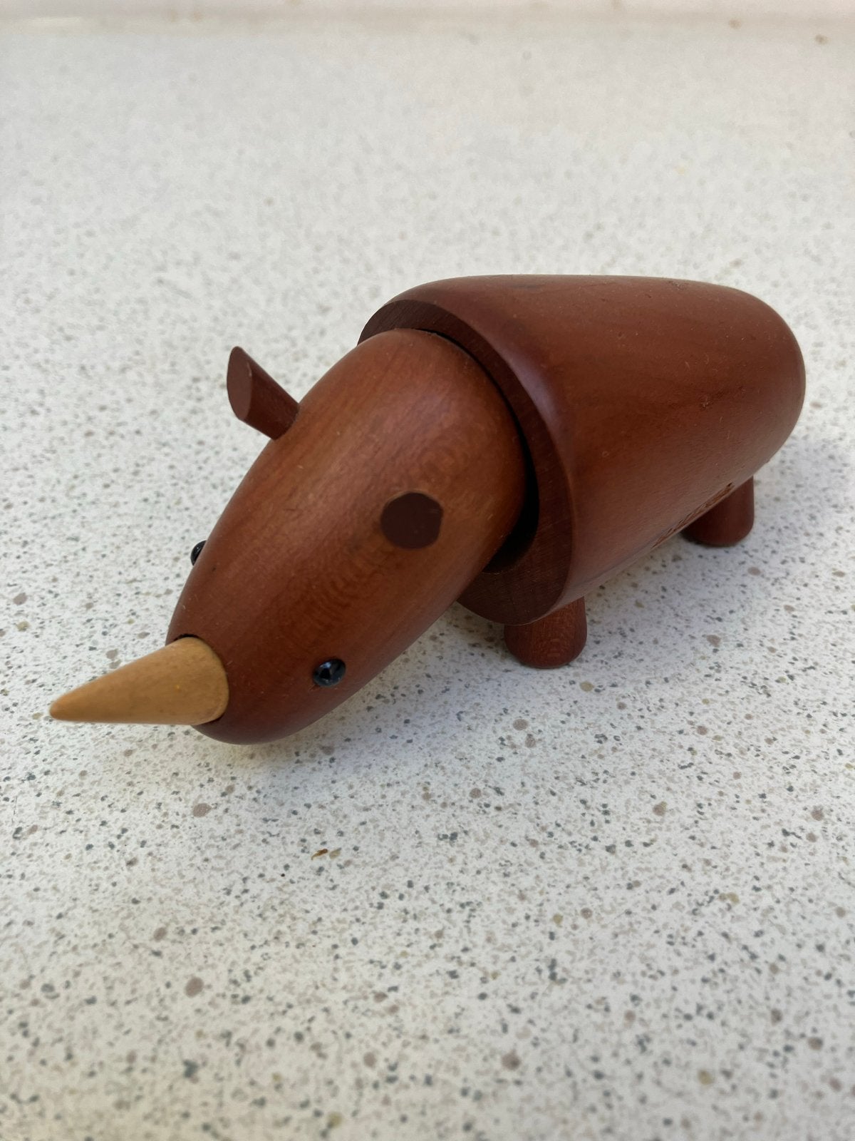 Vintage Senshukai Royal Pet Neushoorn - Prachtige Staat, Houtsnijwerk, Minder dan 20 cm, Ophalen of Verzenden, Hout