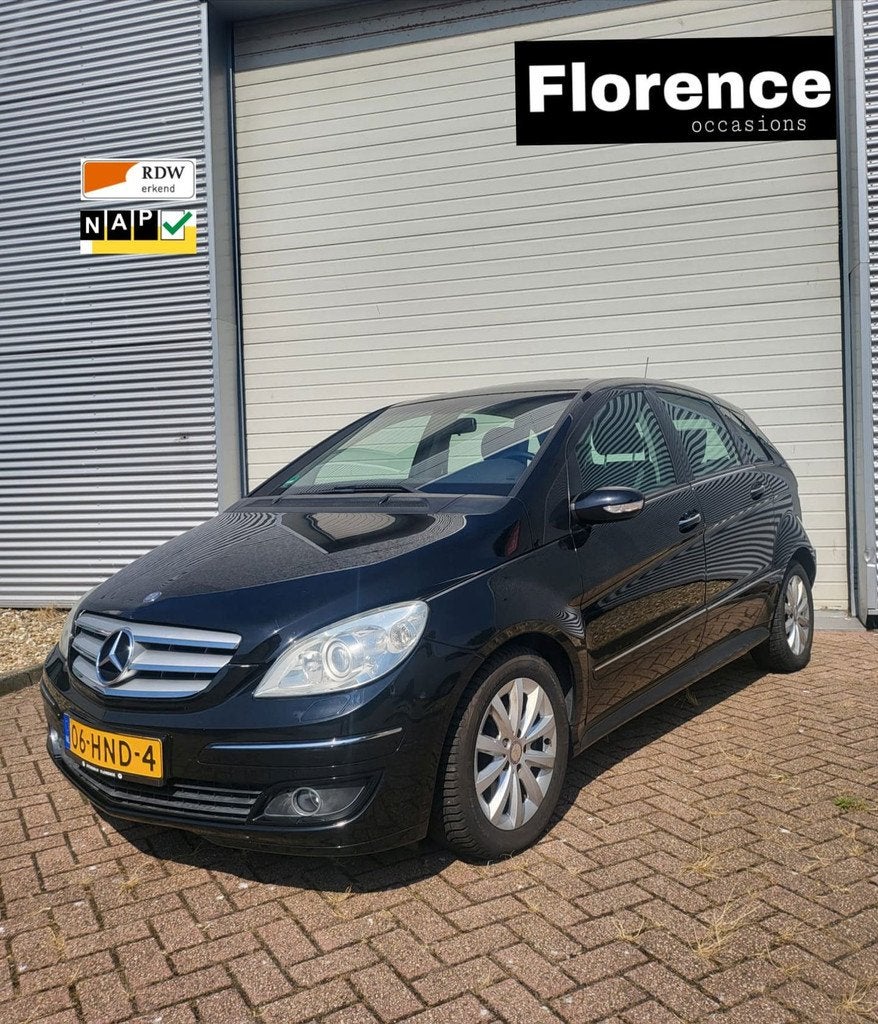 Mercedes-Benz B-klasse 200 AUTOMAAT Nieuwe Apk, Auto's, Mercedes-Benz, 136 pk, Gebruikt, Zwart, 4 cilinders