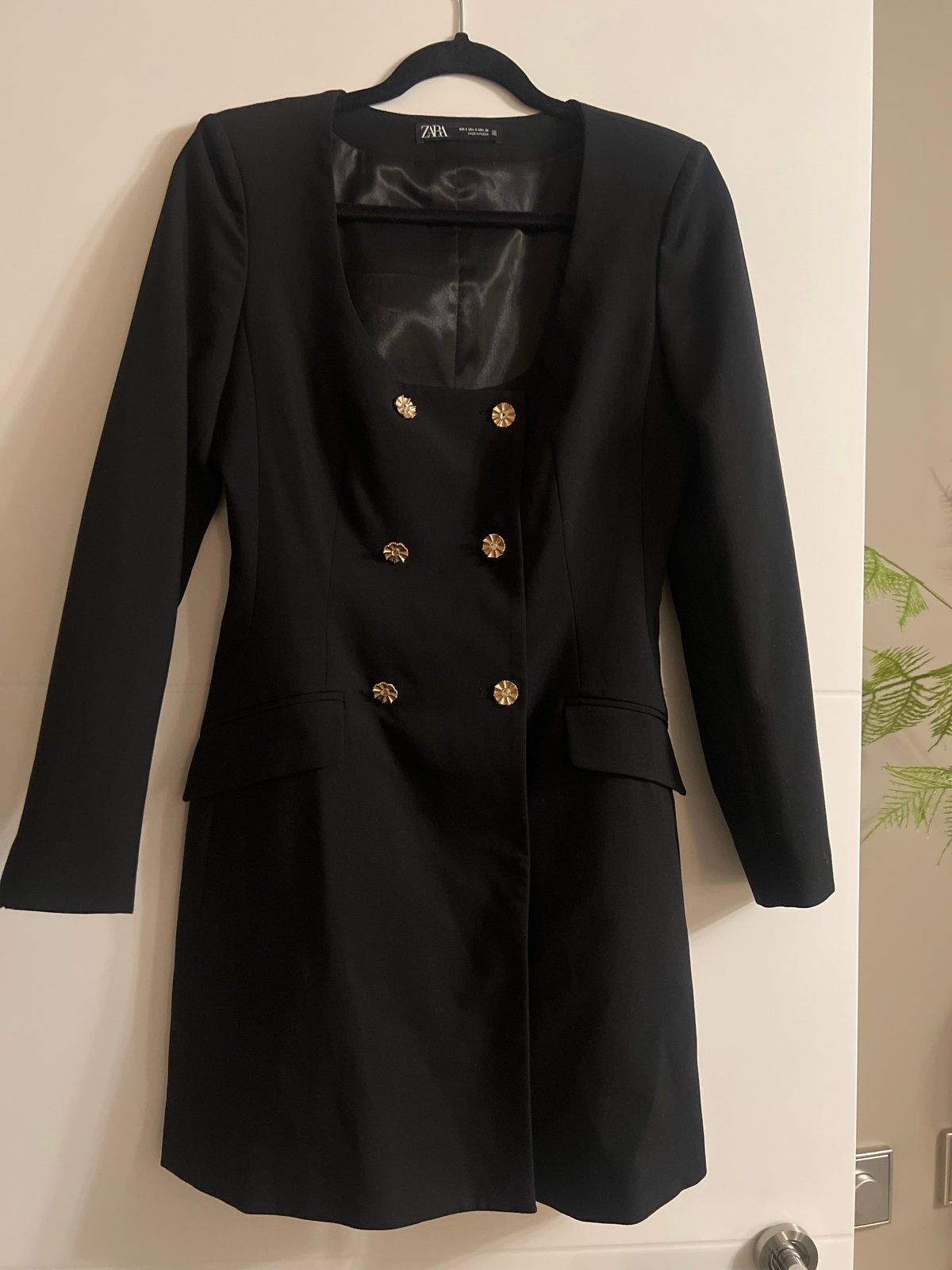 Zara blazerjurk zwart met gouden knopen, Kleding | Dames, Zwart, Ophalen of Verzenden, Zo goed als nieuw, Maat 36 (S)