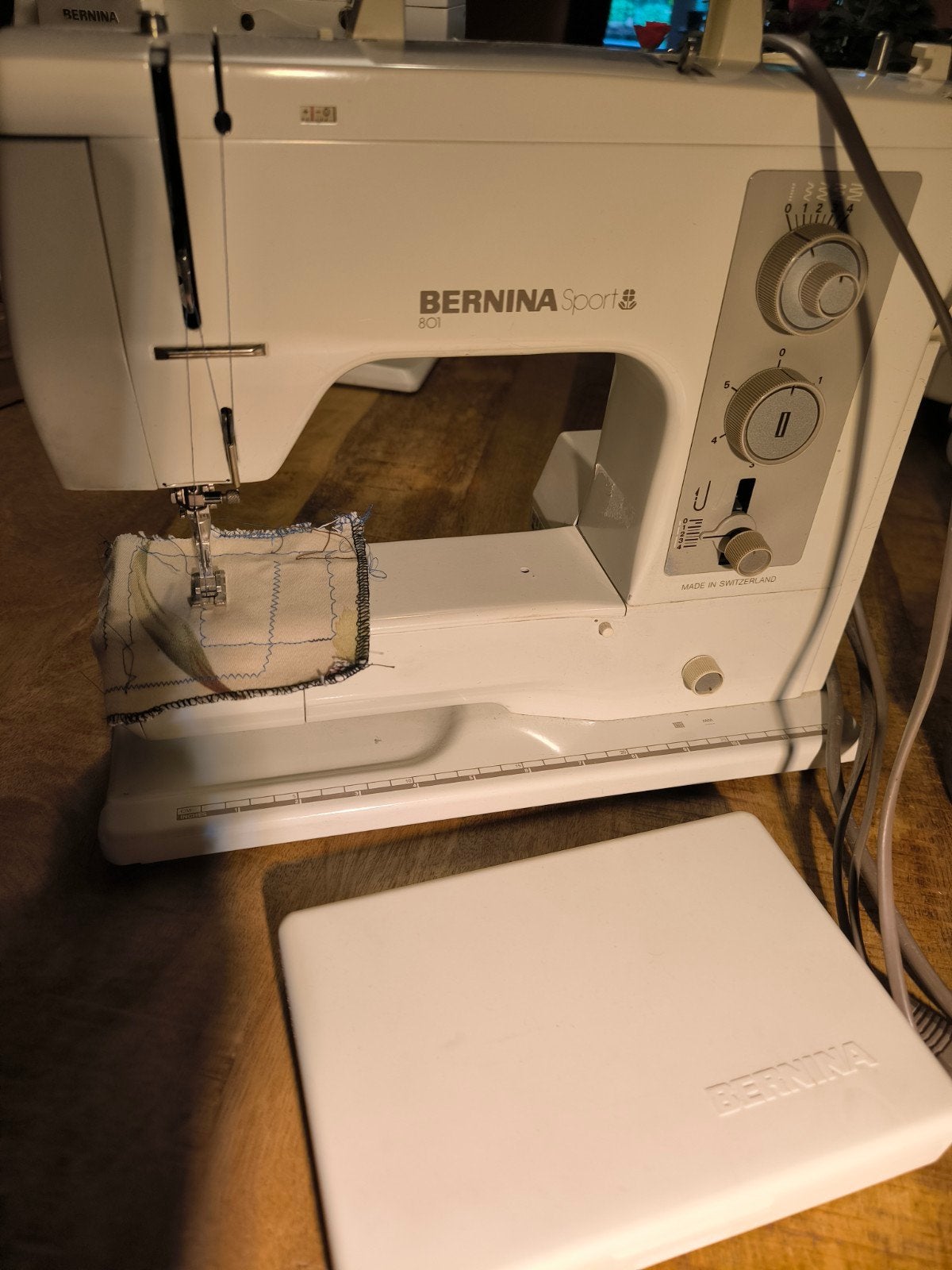 Te koop, Bernina Naaimachine Sport 801. Goed werkend .€300,, Hobby en Vrije tijd, Naaimachines en Toebehoren, Ophalen, Gebruikt