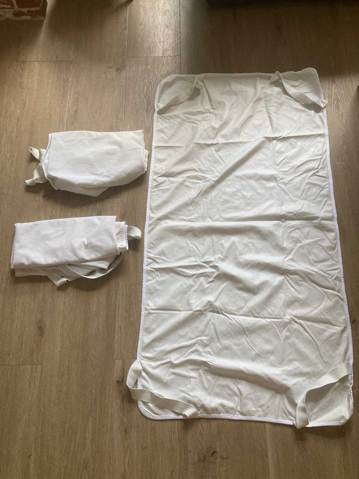 3x waterdichte matrasbeschermer peuterbed, Gebruikt, Jongetje of Meisje, Matrasbeschermer, Wit