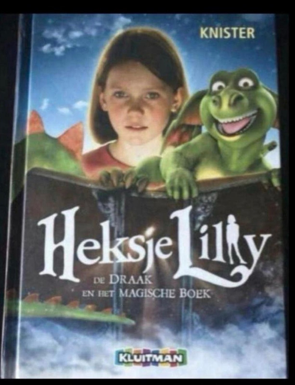 Heksje Lilly: De Draak en het Magische Boek, Ophalen of Verzenden, Zo goed als nieuw