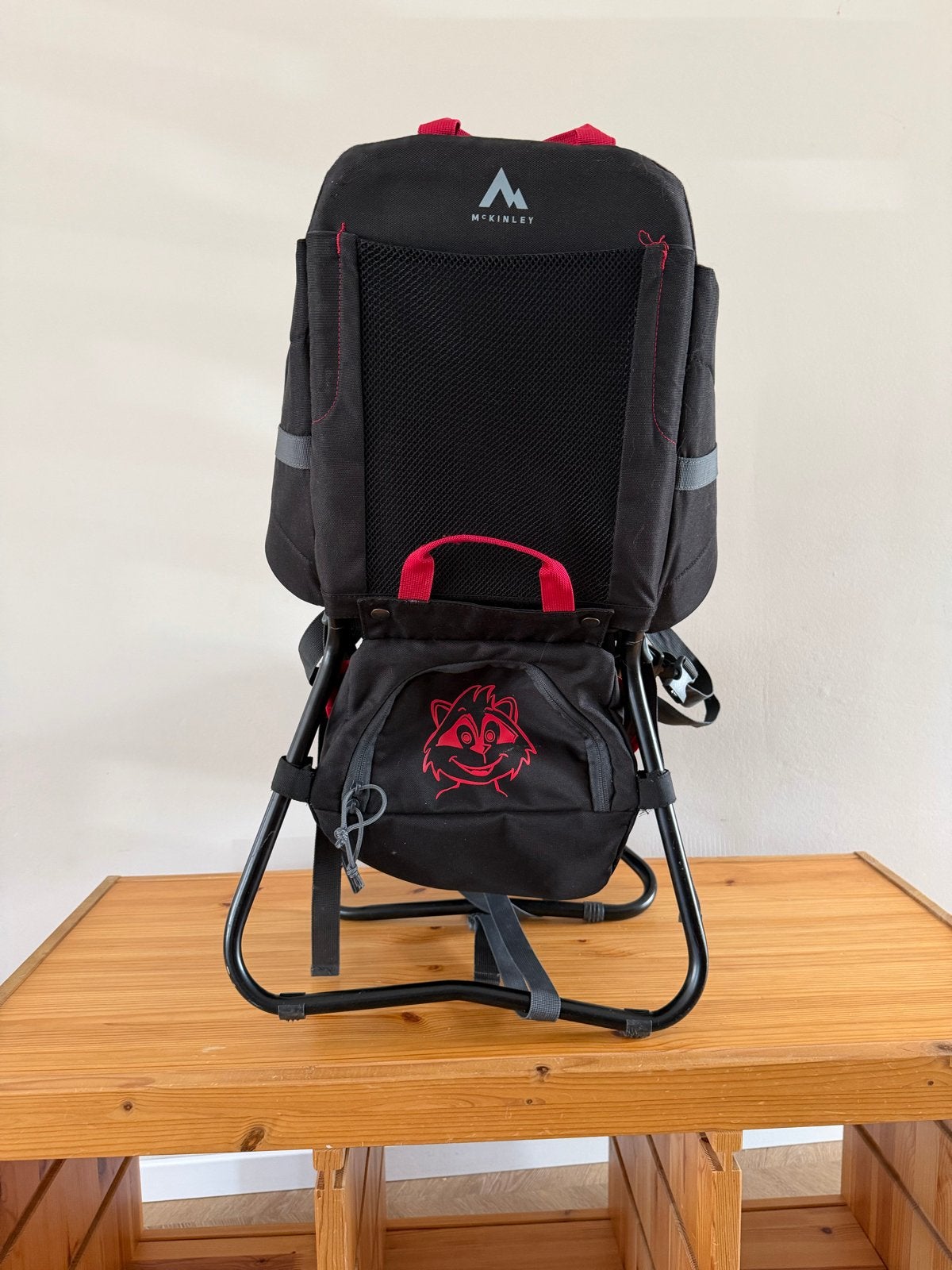 McKinley baby/kinderdrager, Zo goed als nieuw, Rug, Draagzak, Ophalen