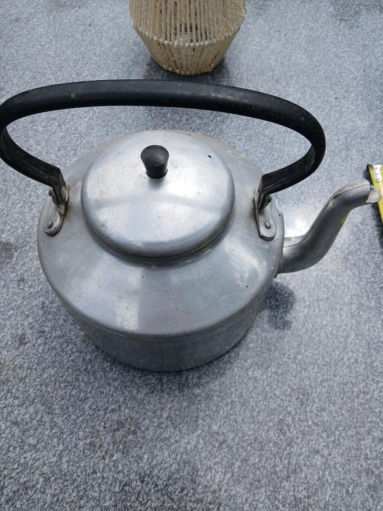 Grote aluminium waterketel, Gebruikt, Zilver, Metaal, Ophalen