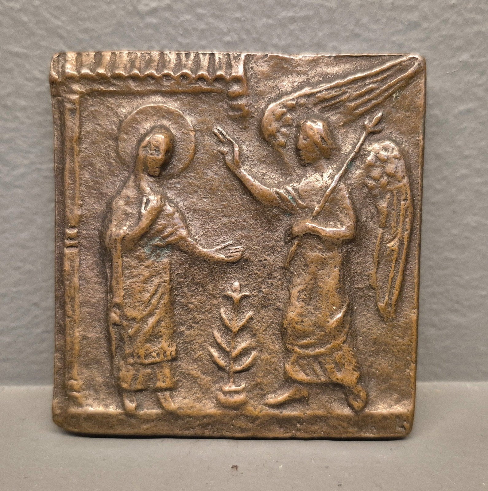 Bronzen plaquette Kerstmis 1985 - Maria en engel, Ophalen of Verzenden