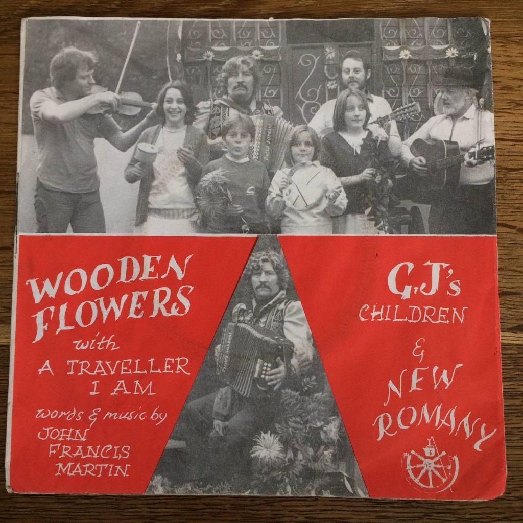 Gypsy John Martin New Romany Wooden Flowers 7" folk Romani, Gebruikt, Wereldmuziek, 7 inch, Ophalen of Verzenden