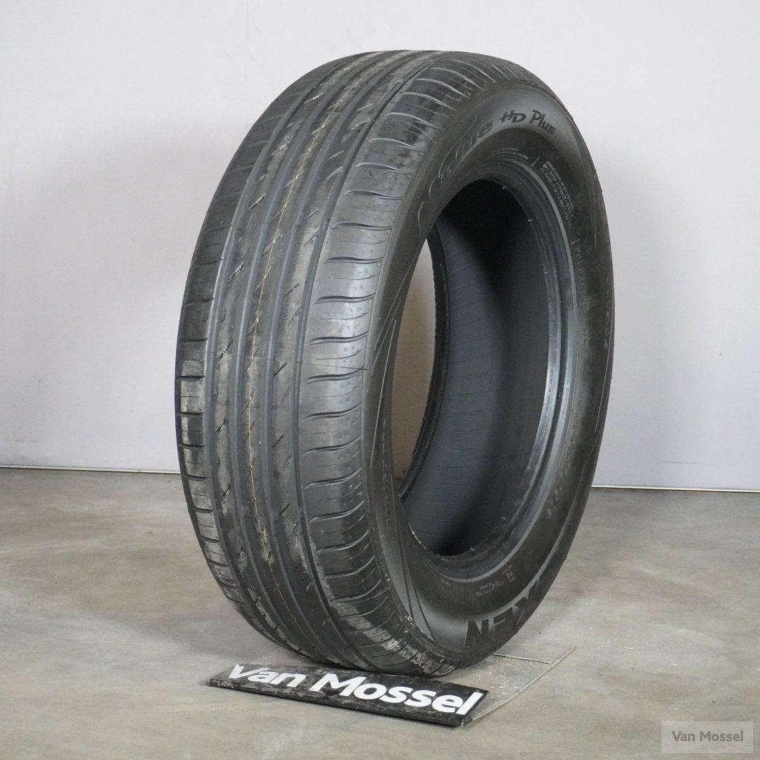 Nexen Nblue HD Plus 215/60/R16 95V