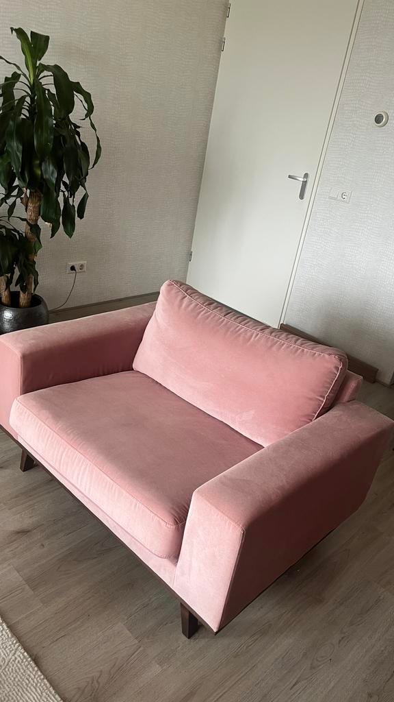 Loveseat Torino velours roze – NOUS Living / Wehkamp, Ophalen, Tweepersoons, 75 tot 100 cm, Zo goed als nieuw