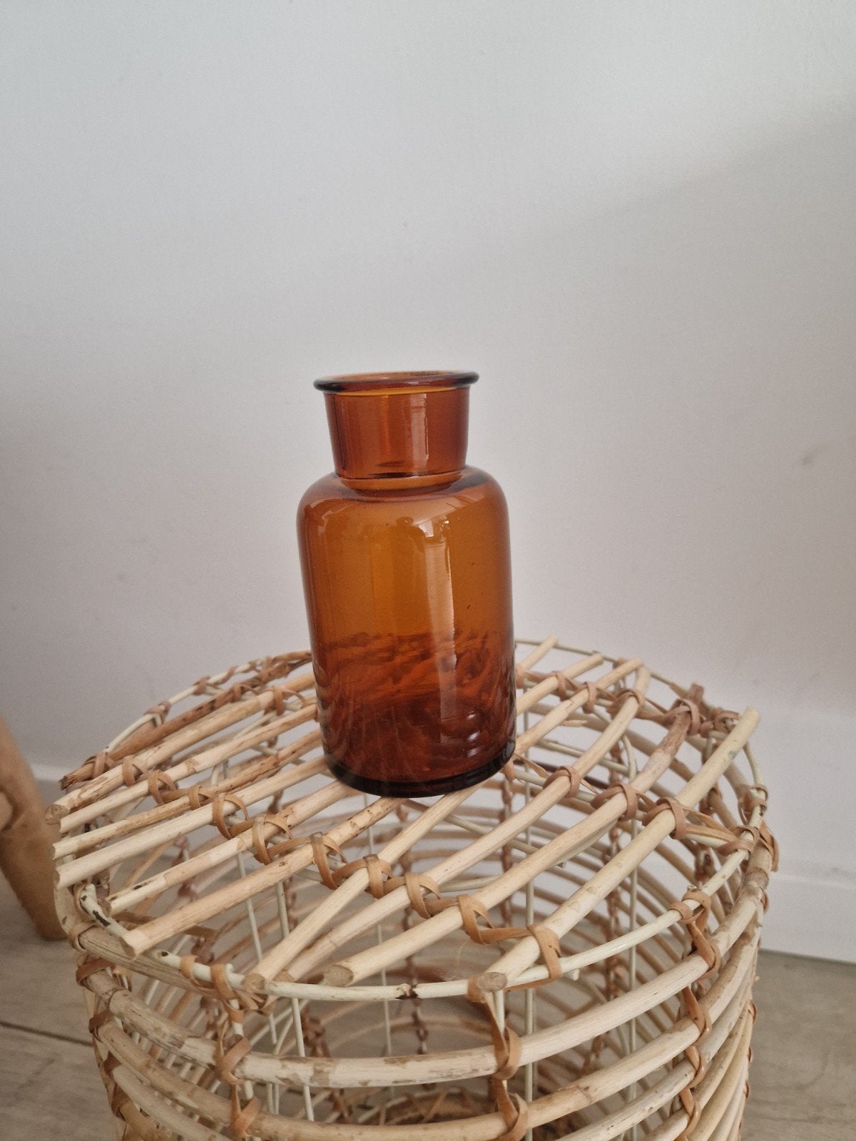 apothekerspot pot amber vintage, Huis en Inrichting, Woonaccessoires | Vazen, Ophalen of Verzenden