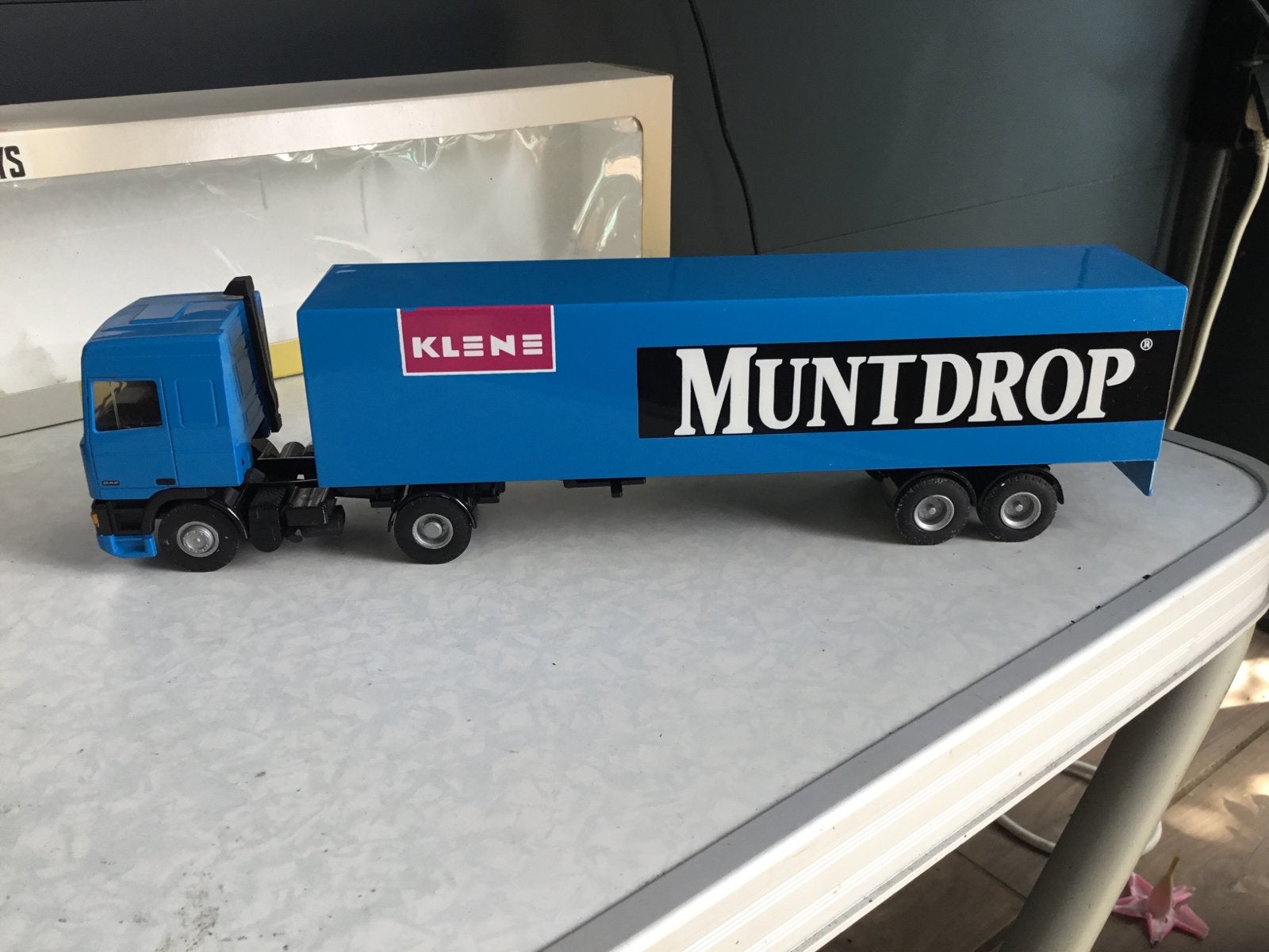 Lion Car Daf 95 / 400 Klene Muntdrop, Ophalen of Verzenden, Zo goed als nieuw, Bus of Vrachtwagen, Lion Toys
