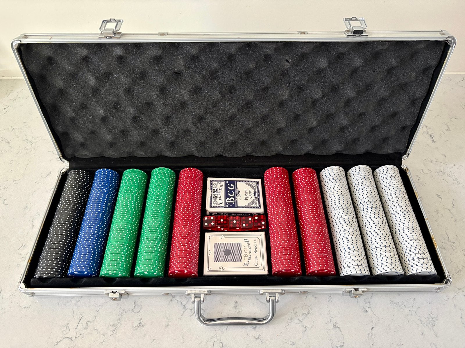 Pokerset - 500 chips, Vijf spelers of meer, Ophalen, Zo goed als nieuw