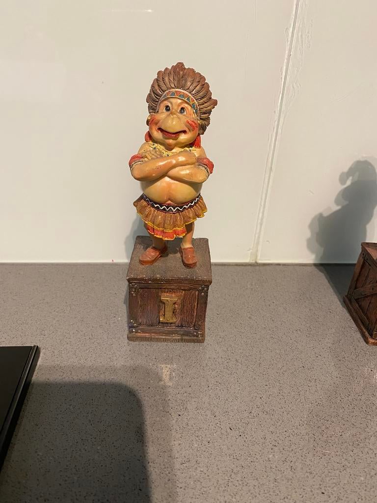 Laaf beeldje Indiaan, Verzamelen, Ophalen of Verzenden, Zo goed als nieuw, Beeldje of Poppetje