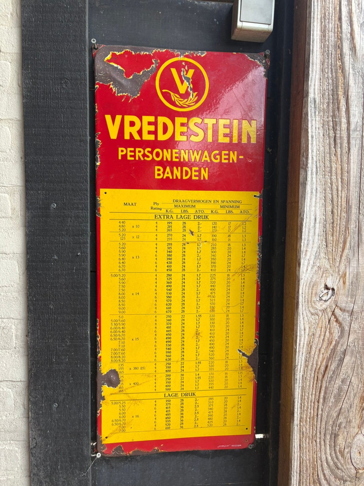 Emaille reclamebord vredestein banden, Langcat Bussum, Ophalen of Verzenden