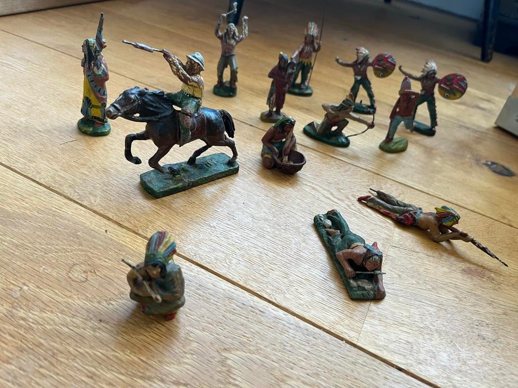 Elastolin indianen, 13 figuren, Verzamelen, Poppetjes en Figuurtjes, Ophalen of Verzenden, Gebruikt