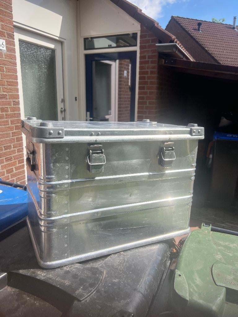 Zarges aluminium kist K 470    nu 100 euro, Caravans en Kamperen, Kampeeraccessoires, Ophalen of Verzenden, Zo goed als nieuw
