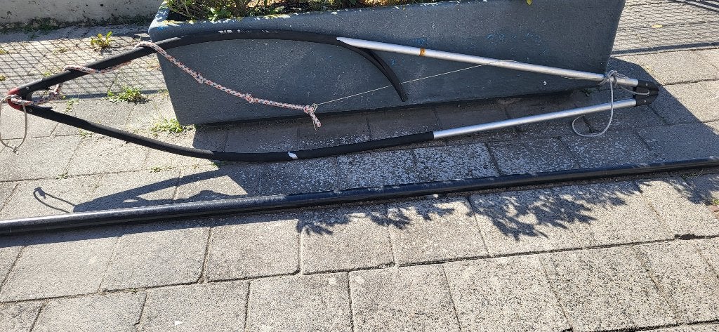 Oude Giek mast zeil surfen, Ophalen, Gebruikt, Grootzeil, Minder dan 15 m²