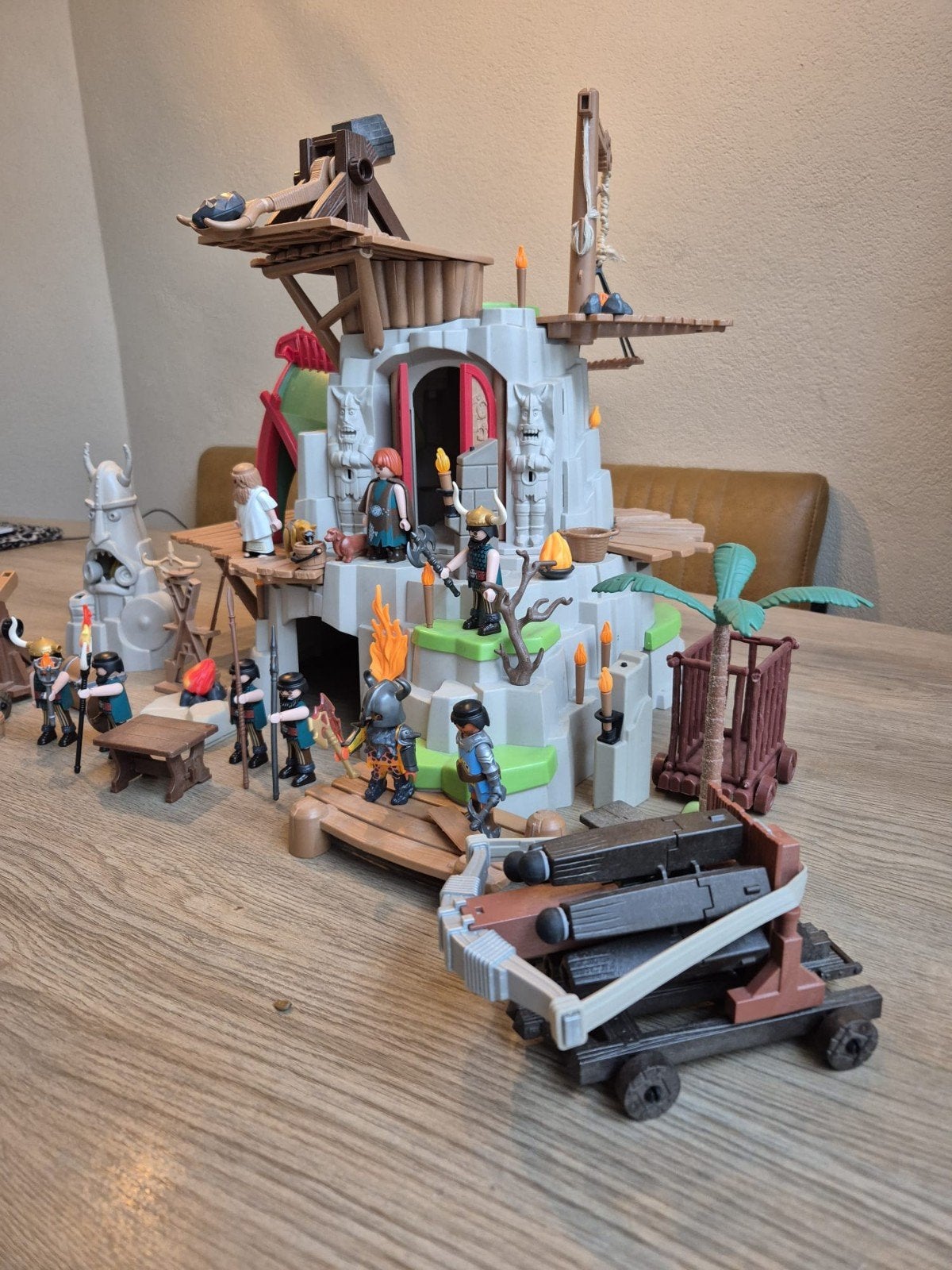 Playmobil 9243 Dragon Berk speelset. 
Met veel poppetjes, Ophalen, Zo goed als nieuw, Complete set